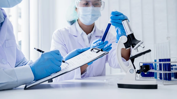 Румънската инвитро клиника Embryos купува българската Adella Clinic