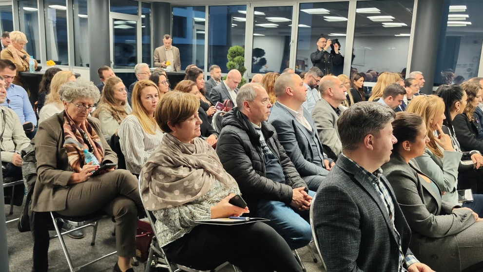 MEET THE MEMBERS la sfârșitul anului 2025
